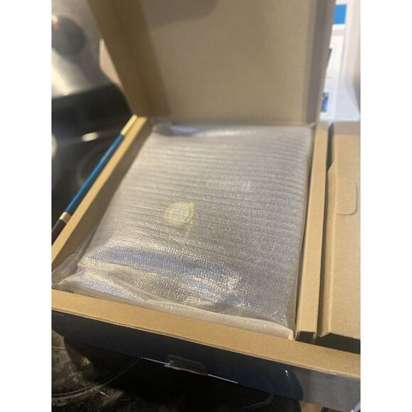 Paniimage 8” Digital Photo Frame Holds 6400 Images New In Box - Picture 6 of 7